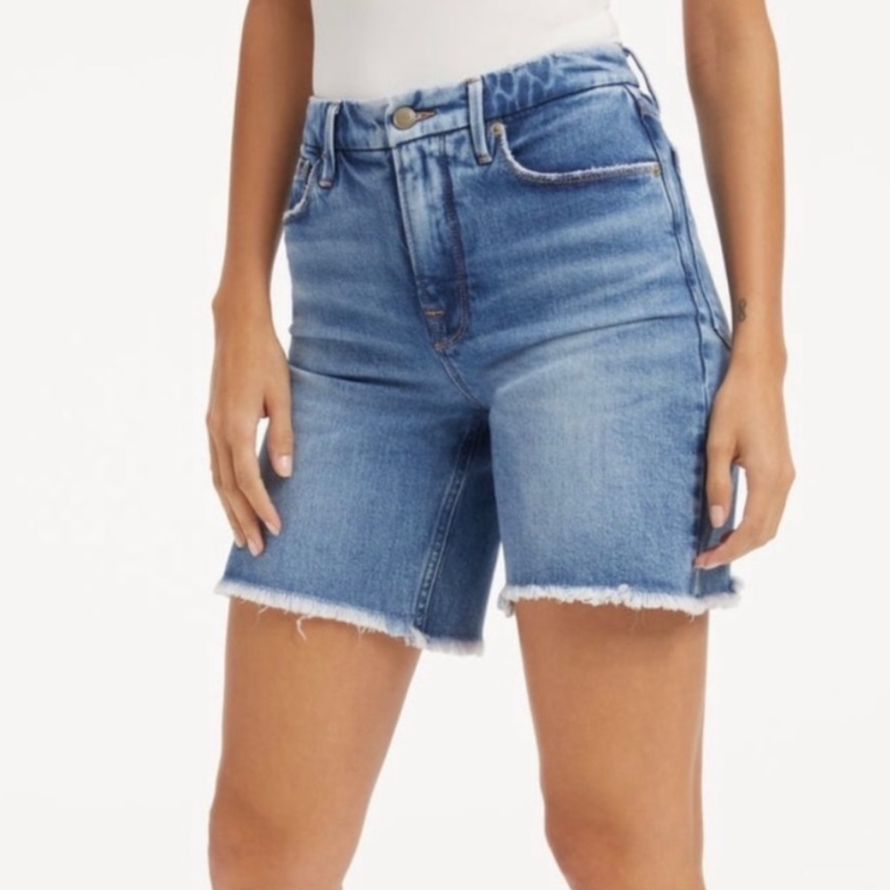 Good American Good 90'S Bermuda Short Distressed Denim Shorts NEW - Picture 11 of 11